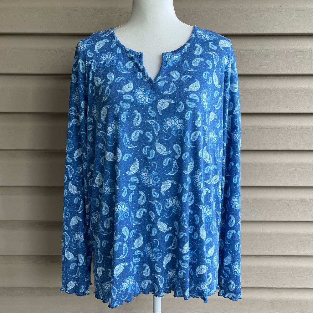 •Muk Luks• Soft Long Sleeve Paisley Pullover Top - Size 1X